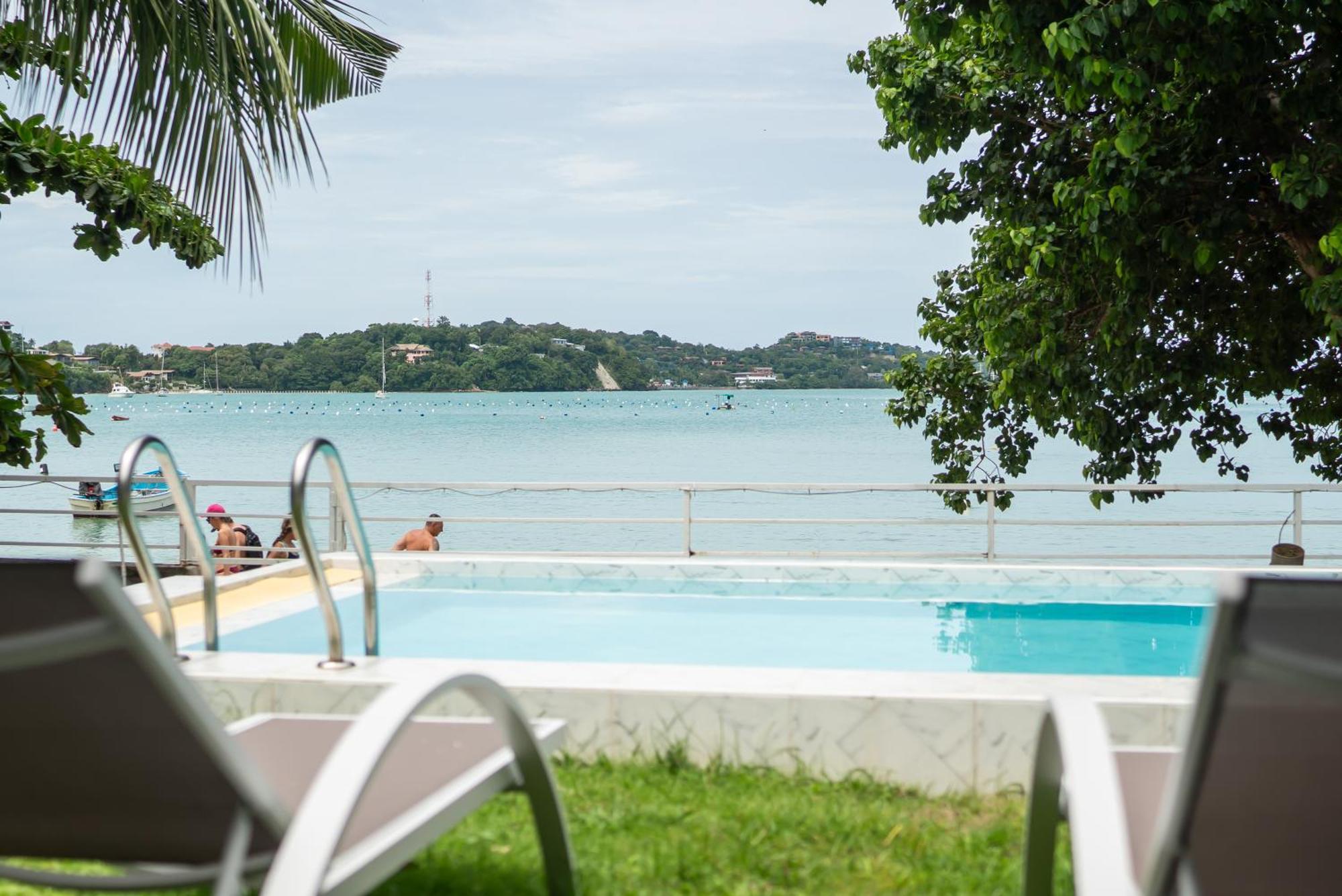 Mona Seaview Pool Front Aoyon * Ban Makham